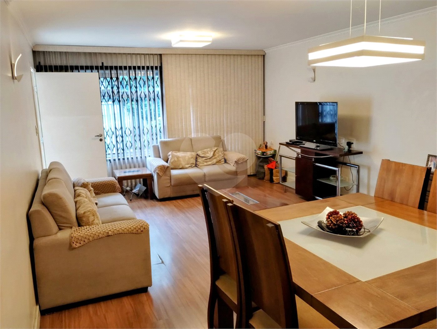 Casa à venda com 4 quartos, sendo 1 suíte, em Vila Guilherme, São Paulo, SP