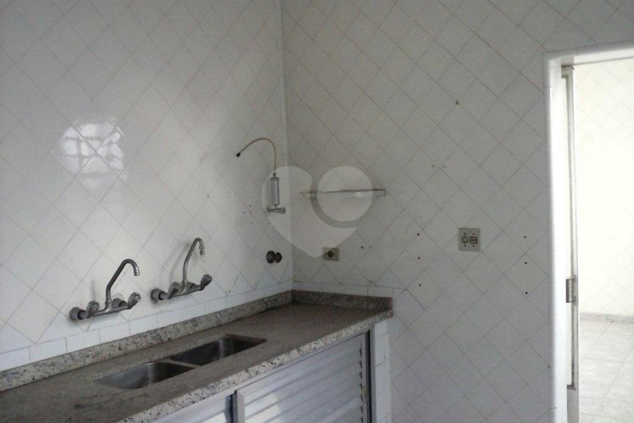 Sobrado à venda com 5 quartos, sendo 1 suíte, em Jardim São Paulo(zona Norte), São Paulo, SP