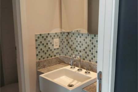 Apartamento à venda com 1 quarto em Cidade Monções, São Paulo, SP