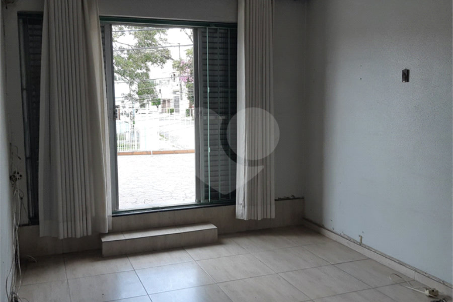 Sobrado à venda com 2 quartos em Santana, São Paulo, SP