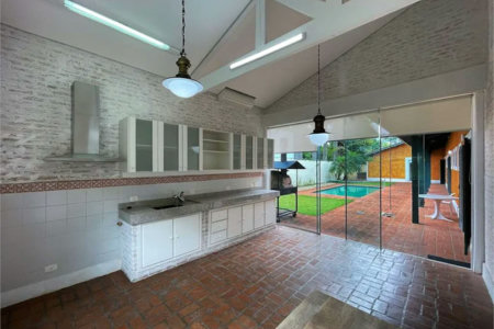 Casa à venda com 4 suítes no condomínio Miollo da Granja, Cotia - SP