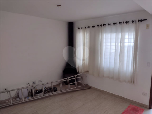 Sobrado à venda com 3 quartos, sendo 1 suíte,  em Imirim, São Paulo, SP