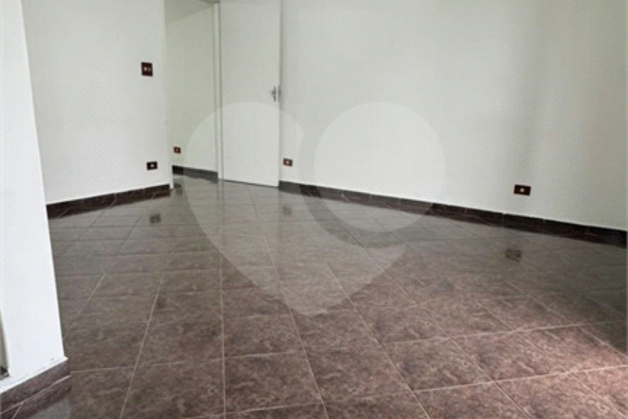 Sobrado à venda com 2 quartos, sendo 1 suíte, em Vila Prudente, São Paulo, SP
