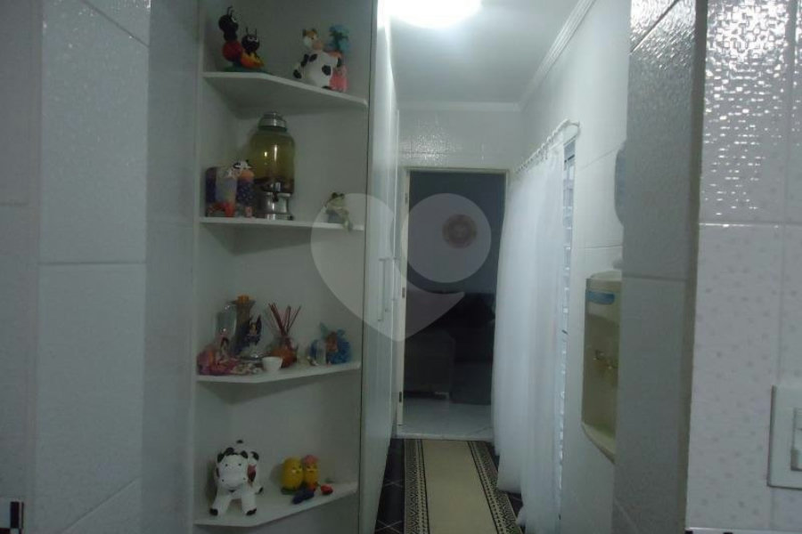 Sobrado à venda com 4 quartos, sendo 3 suítes, em Jardim Floresta, São Paulo, SP