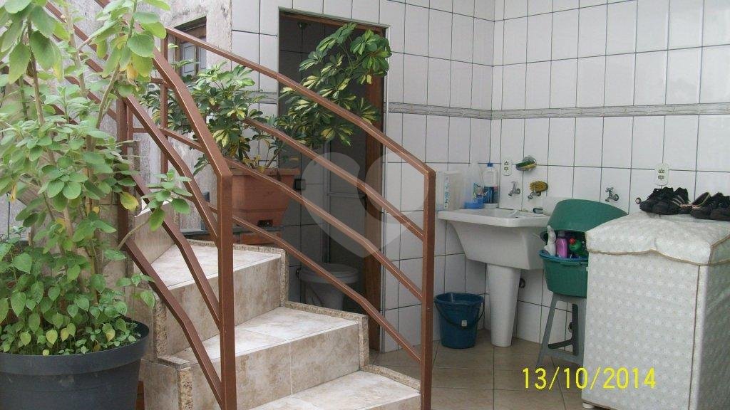Sobrado à venda com 5 quartos, sendo 1 suíte, em Parada Inglesa, São Paulo, SP