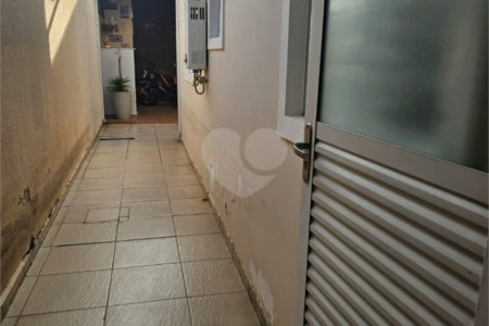 Casa à venda com 3 quartos, sendo 1 suíte, no condomínio Parque das Árvores, Sorocaba - SP