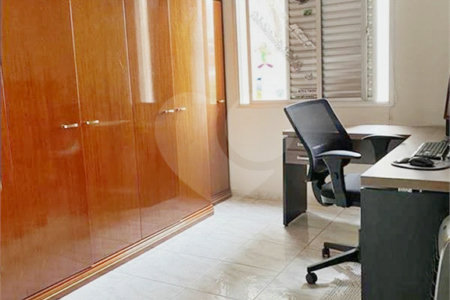Apartamento à venda com 3 quartos, sendo 1 suíte, em Vila Paulicéia, São Paulo, SP