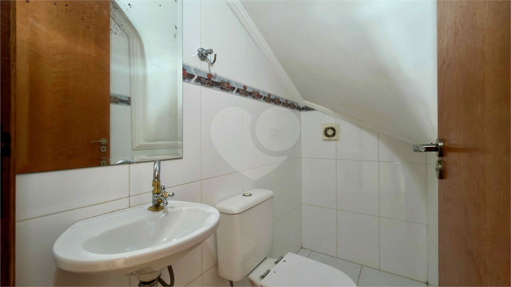 Casa à venda com 2 quartos no condomínio Portal dos Gamez, Atibaia - SP