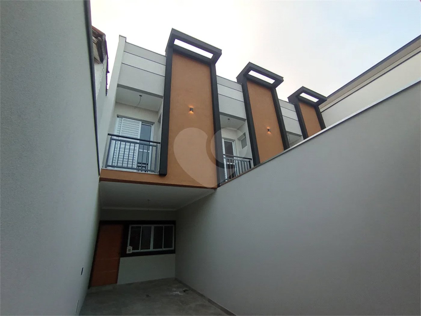 Sobrado à venda com 3 suítes em Vila Gustavo, São Paulo, SP