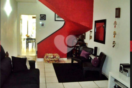 Casa à venda com 4 quartos em Campo Belo, São Paulo, SP