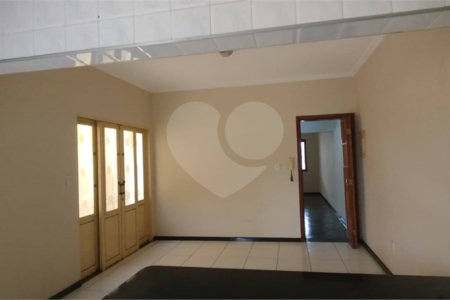 Casa à venda com 3 quartos, sendo 2 suítes,  em Jardim Maria do Carmo, Sorocaba, SP