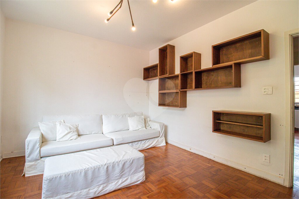 Sobrado à venda com 2 quartos, sendo 1 suíte, em Jardim Petrópolis, São Paulo, SP