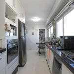 Apartamento à venda com 4 quartos, sendo 3 suítes,  em Vila Romana, São Paulo, SP
