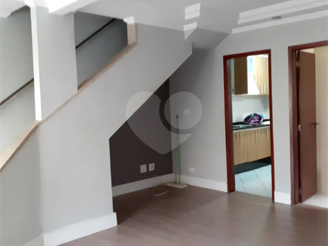 Sobrado à venda com 2 quartos em Santana, São Paulo, SP