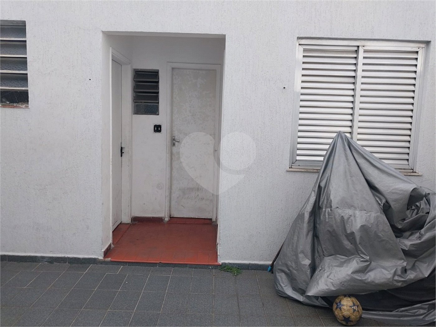 Sobrado à venda com 2 quartos em Tremembé, São Paulo, SP