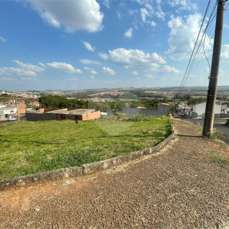 Terreno no Prolongamento Jardim das Torres