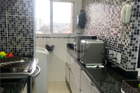 Apartamento à venda com 2 quartos, sendo 1 suíte, em Santo Antônio, Osasco, SP