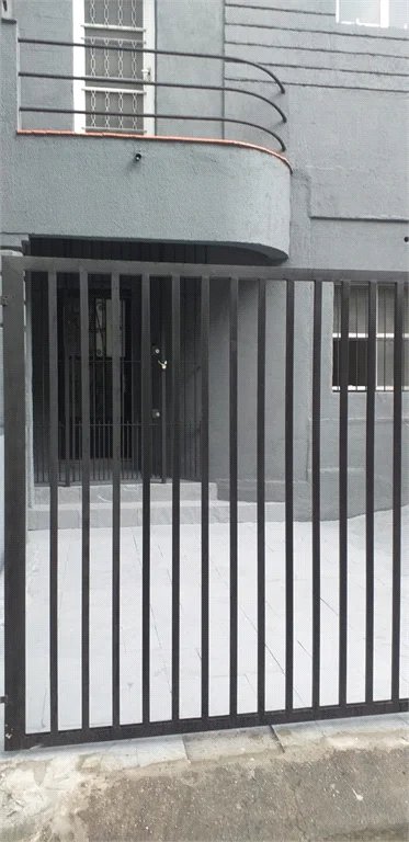Sobrado à venda ou para alugar com 4 quartos em Água Branca, São Paulo, SP