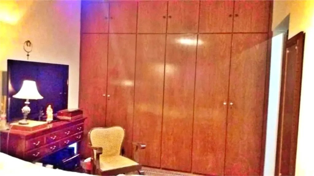 Apartamento à venda com 3 quartos, sendo 1 suíte, em Vila Andrade, São Paulo, SP