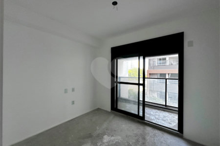 Apartamento à venda com 1 quarto em Jardim das Acácias, São Paulo, SP