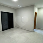 Casa à venda no Condominio Clotilde Brossi no Bairro Água Branca em Piracicaba/SP.