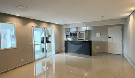 Apartamento à venda com 2 quartos, sendo 1 suíte,  em Mooca, São Paulo, SP