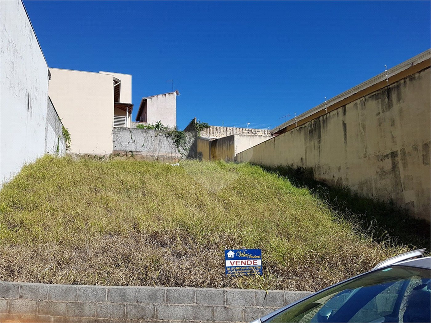 Terreno à venda com 1 suíte no condomínio Recanto do Parque, Itatiba - SP