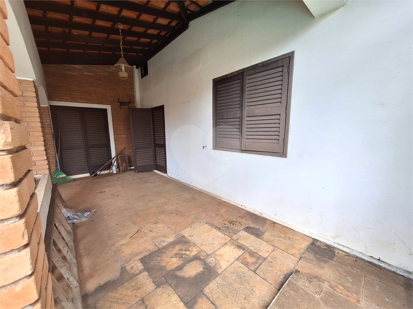 Casa à venda com 3 quartos, sendo 1 suíte, no Centro, Vinhedo, SP