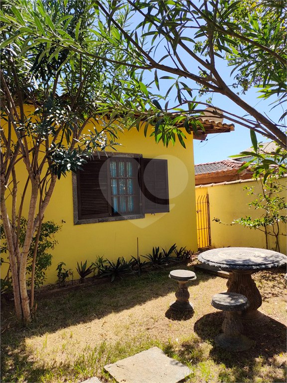Casa à venda com 4 quartos, sendo 1 suíte, em Praia Rasa, Armação dos Búzios, RJ