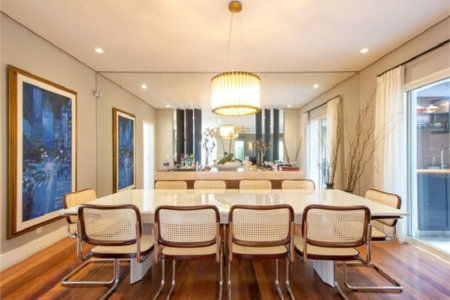 Casa à venda com 4 suítes no condomínio Outeiro, São Paulo - SP