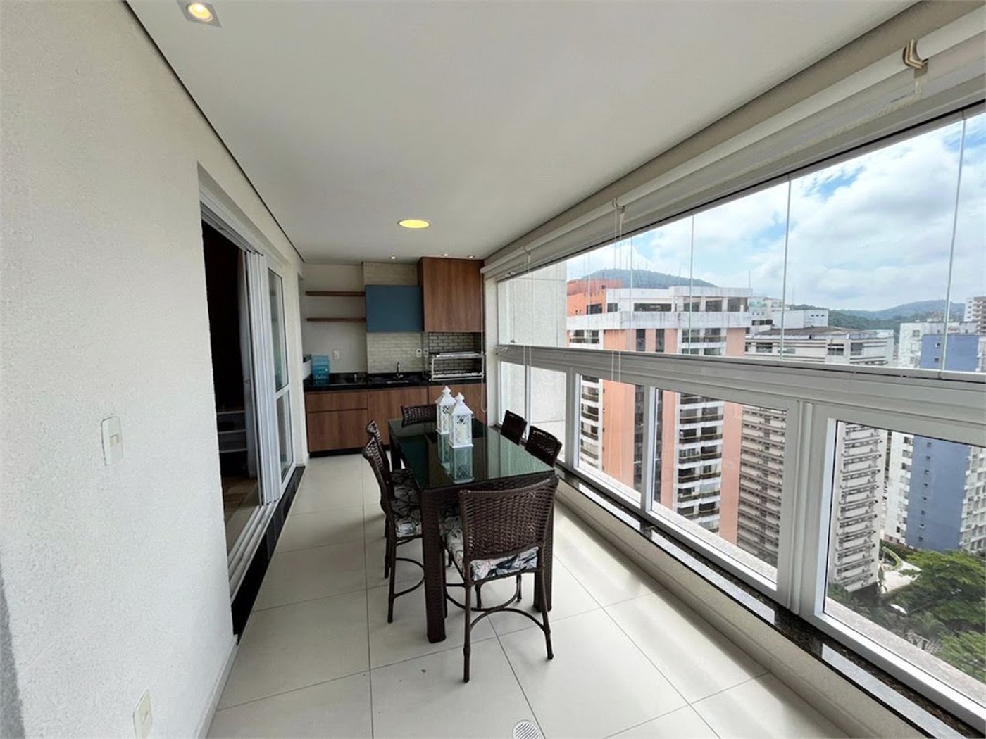 Apartamento à venda, 103 m² por R$ 1.300.000,00 - Centro - Guarujá/SP