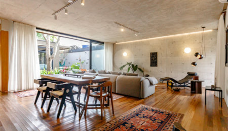 Casa à venda com 6 quartos, sendo 2 suítes, em Santo Amaro, São Paulo, SP