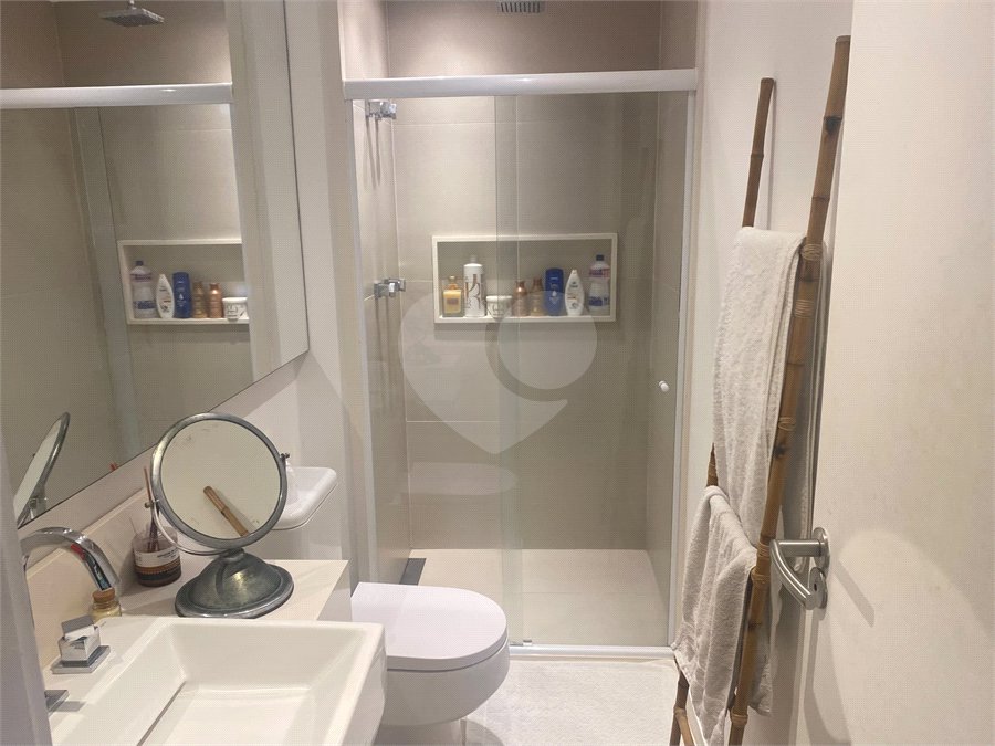 Apartamento à venda com 2 quartos, sendo 1 suíte,  em Botafogo, Rio de Janeiro, RJ