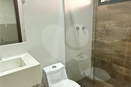Casa à venda com 3 quartos, sendo 2 suítes, no condomínio Residencial Maria Dulce, Indaiatuba - SP