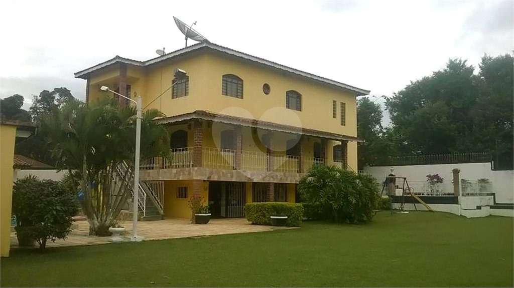 Chácara à venda com 5 quartos, sendo 3 suítes, em Vitória Régia, Atibaia, SP