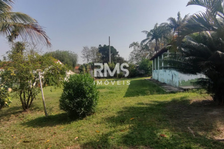 Chácara à venda com 4 quartos, sendo 2 suítes,  em Chácara Sete Quedas, Itu, SP