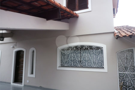 Sobrado à venda ou para alugar com 4 quartos, sendo 1 suíte, em Vila Butantã, São Paulo, SP