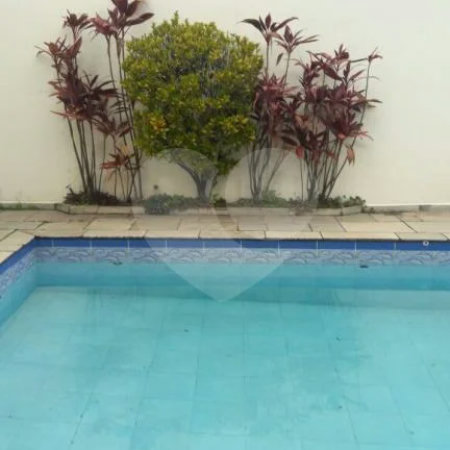 Sobrado à venda com 3 quartos, sendo 1 suíte, em Santa Teresinha, São Paulo, SP