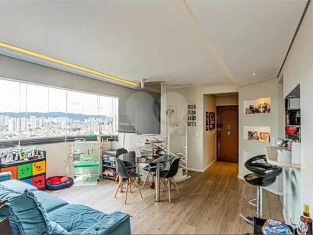 Cobertura à venda com 3 quartos, sendo 1 suíte,  em Santana, São Paulo, SP