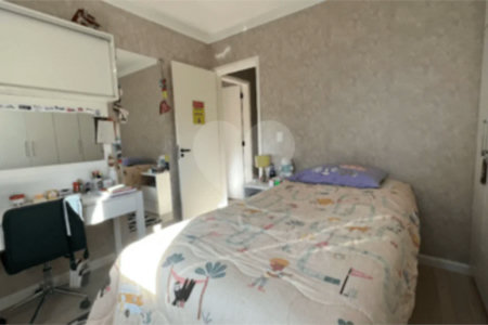Casa à venda com 5 quartos, sendo 2 suítes, no condomínio Chacara das Palmeiras, Jundiaí - SP