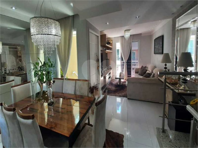 Casa à venda com 4 quartos, sendo 2 suítes,  no condomínio Florada da Serra, São Paulo - SP