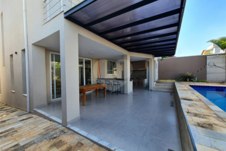 Casa à venda com 3 suítes no condomínio Geneve, Campinas - SP