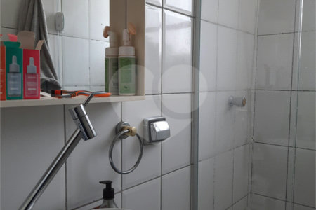 Sobrado à venda com 4 quartos em Brooklin Velho, São Paulo, SP