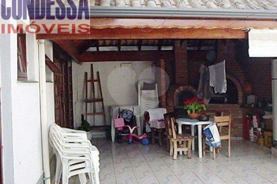 Sobrado à venda com 5 quartos, sendo 2 suítes, em Horto Florestal, São Paulo, SP