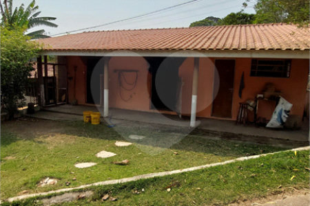 Sítio à venda com 2 quartos no Centro, Piracaia, SP