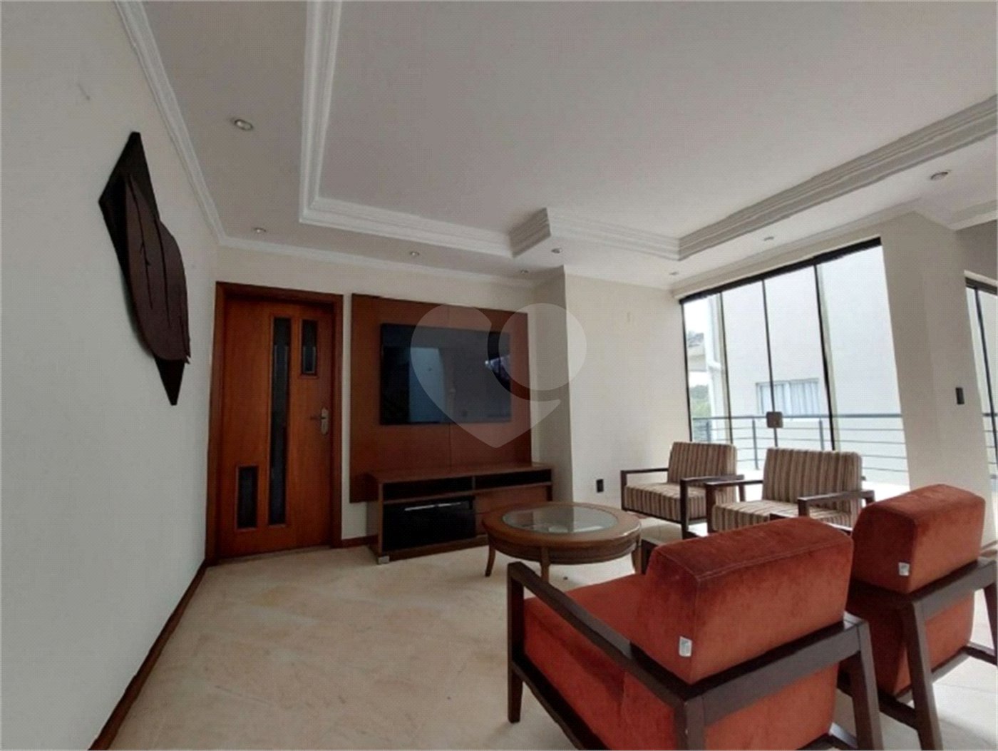Casa à venda com 4 suítes no condomínio Reserva Colonial, Valinhos - SP