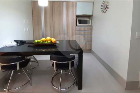 Apartamento à venda com 4 suítes em Campo Belo, São Paulo, SP
