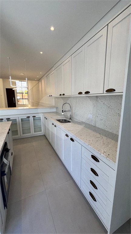 Casa Térrea à venda com 3 suítes em Nova Gardênia, Atibaia, SP