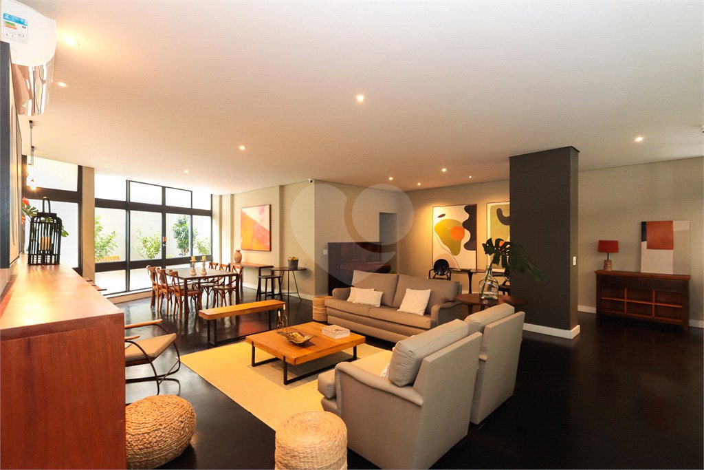 Apartamento à venda com 3 quartos, sendo 1 suíte, em Higienópolis, São Paulo, SP