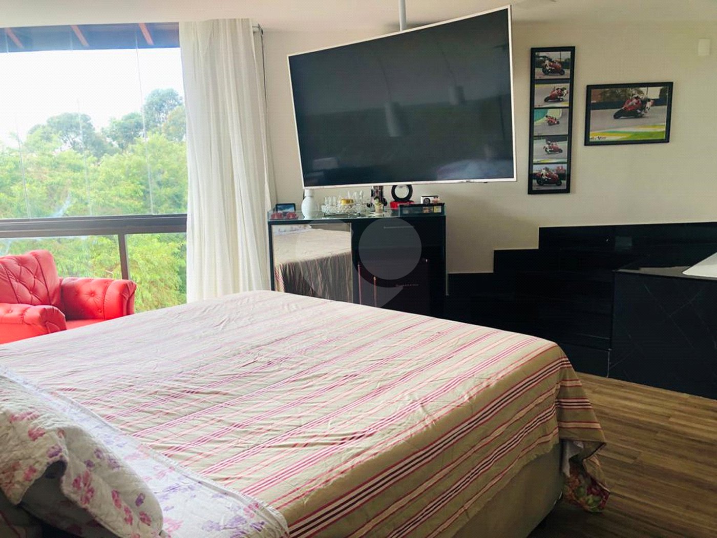 Sobrado à venda com 3 suítes em Tremembé, São Paulo, SP